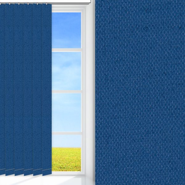 Lamellenvorhang Sicuro, blau, komplett verdunkelnd, Rückseite farbig wie Vorderseite, feucht abwischbar